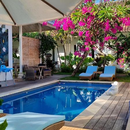 Starling Villas Sanur Esterno foto