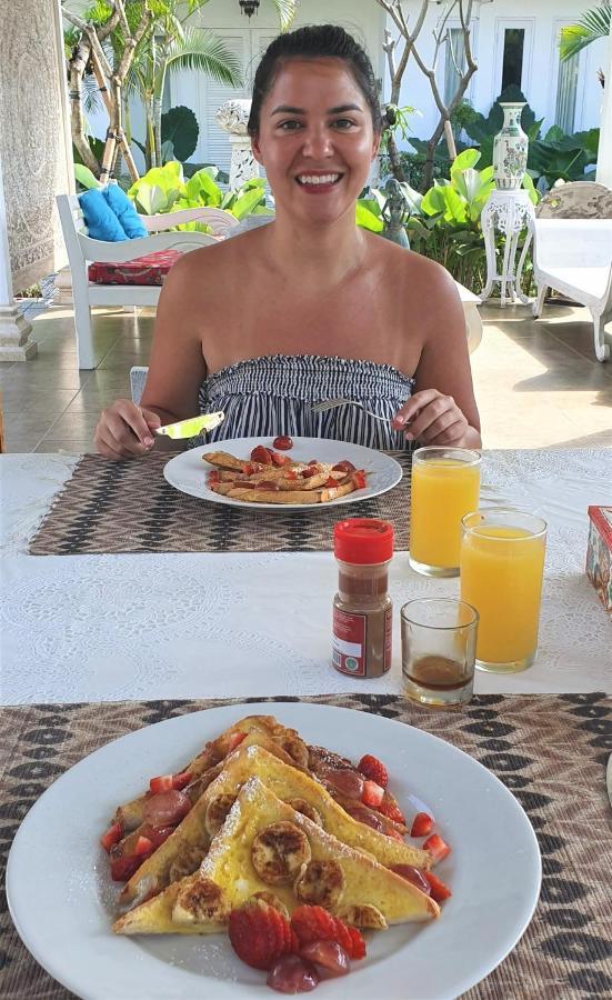 Starling Villas Sanur Esterno foto