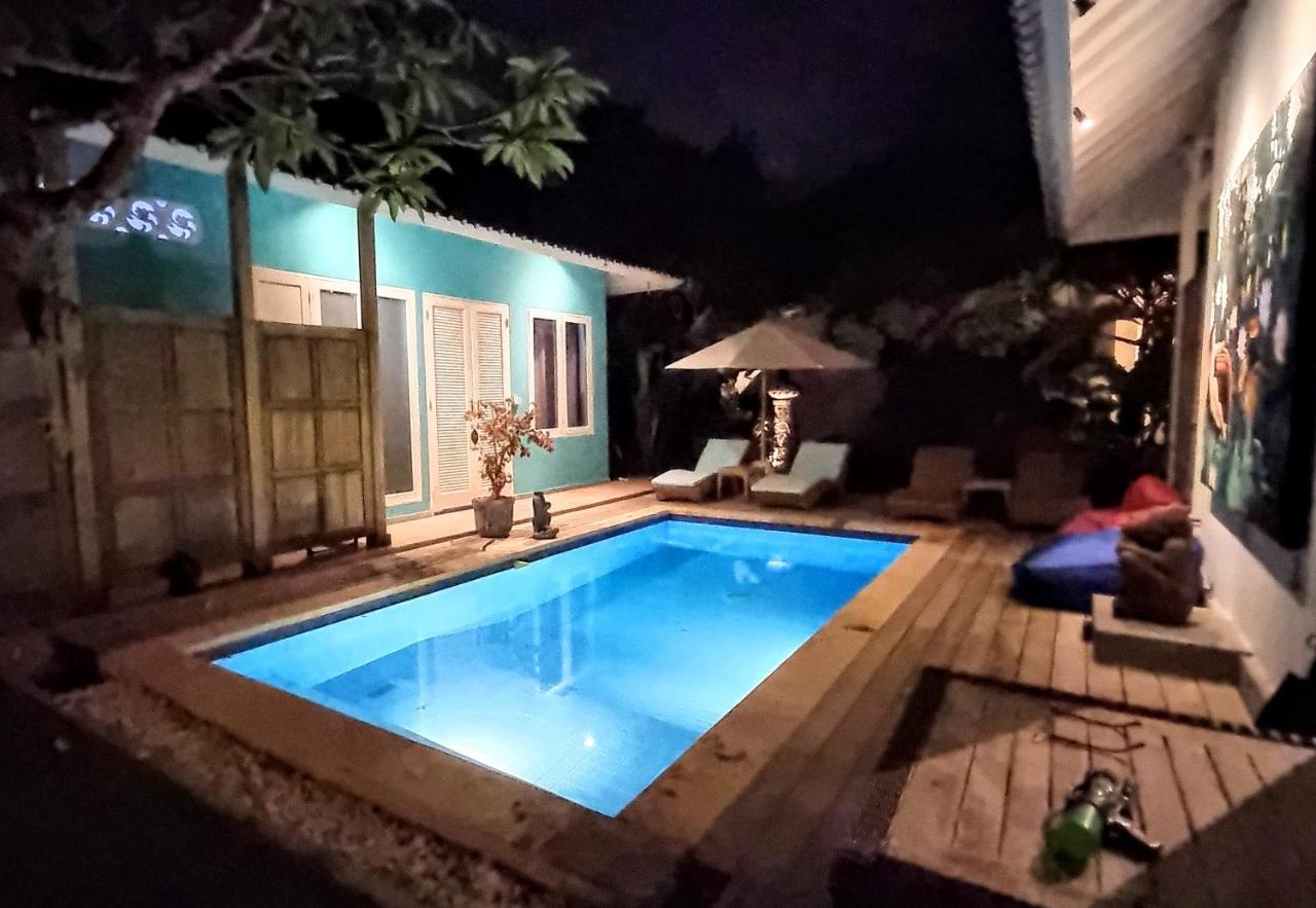 Starling Villas Sanur Esterno foto
