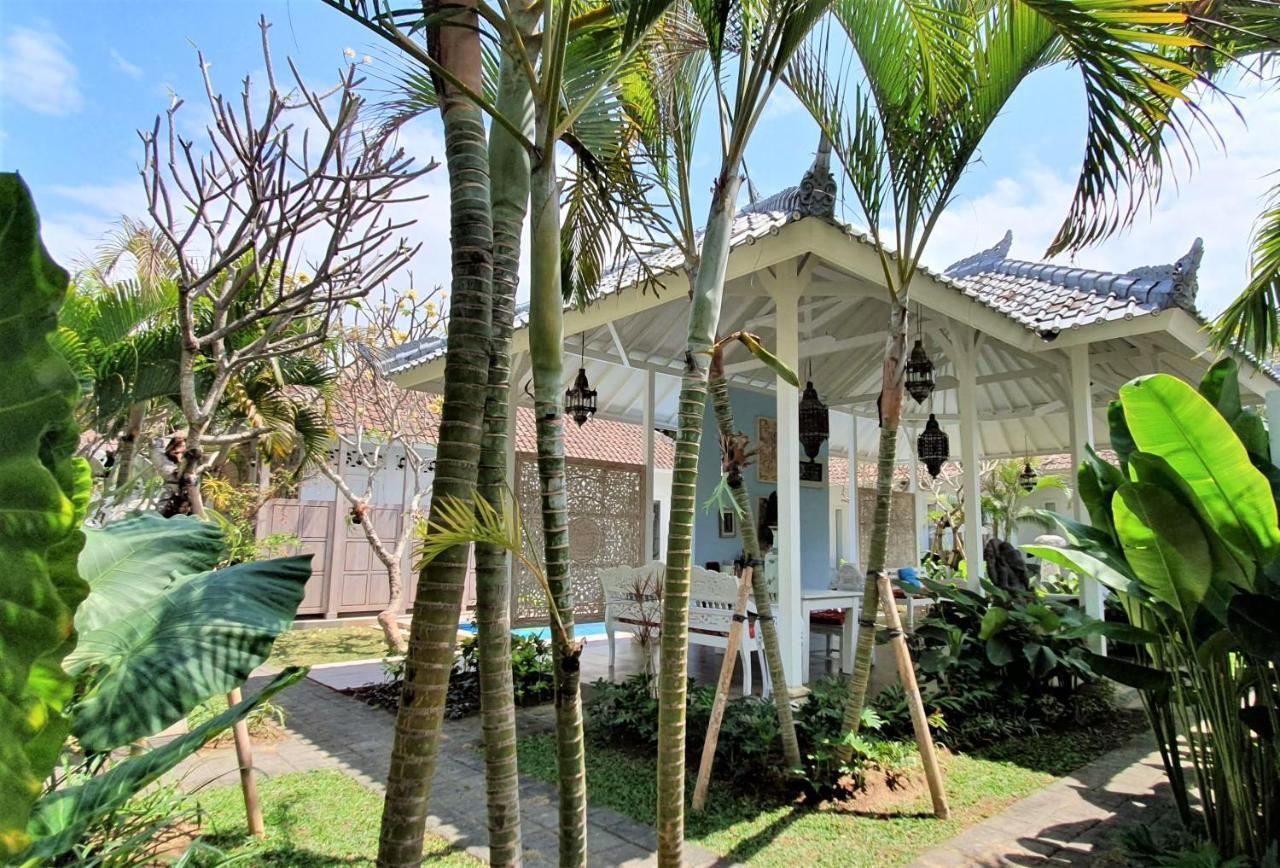 Starling Villas Sanur Esterno foto